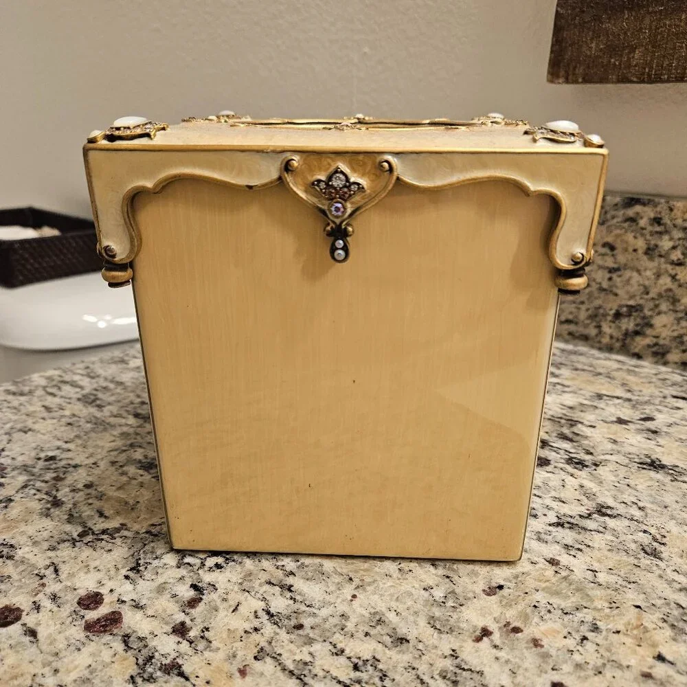 RARE JAY STRONGWATER ARABESQUE TISSUE HOLDER VANITY BOX COVER